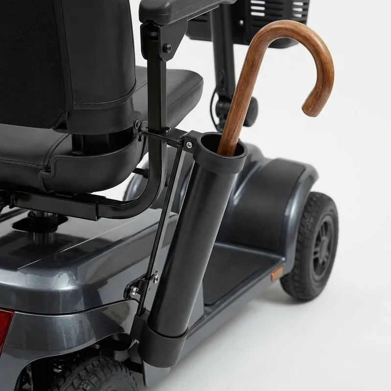 Stokhouder en rollatorhouder voor een For Motion scootmobiel