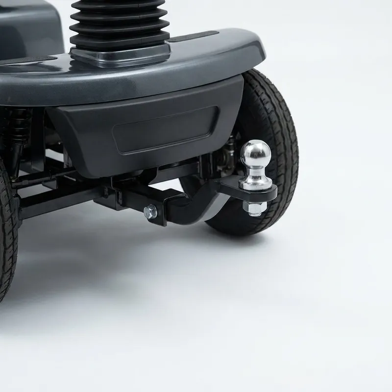 Aanhanger en trekhaak voor een For Motion scootmobiel